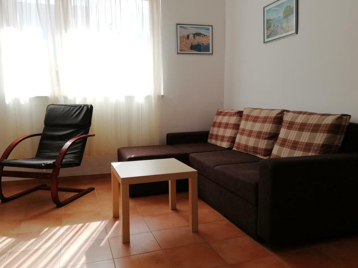Kod Male Gospe Villa Tribunj  Ngoại thất bức ảnh